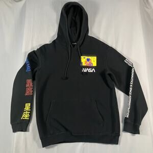 Hyper Space NASA Hoodie Men’s Medium Black Astronaut Graphic Pullover Streetwear